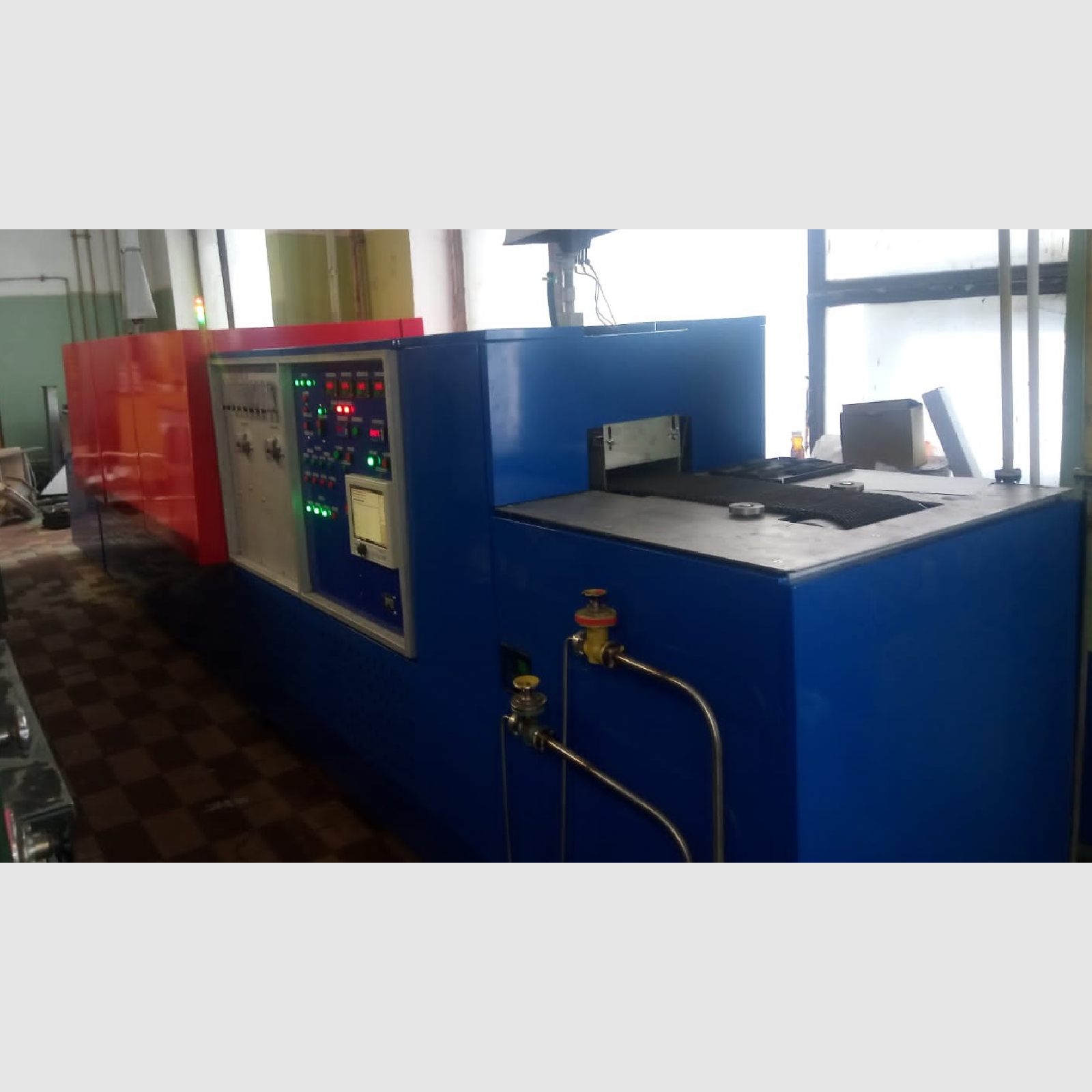 Изготовить и поставить электропечь конвейерную газонаполненную типа «ВОДОПАД-2МС»