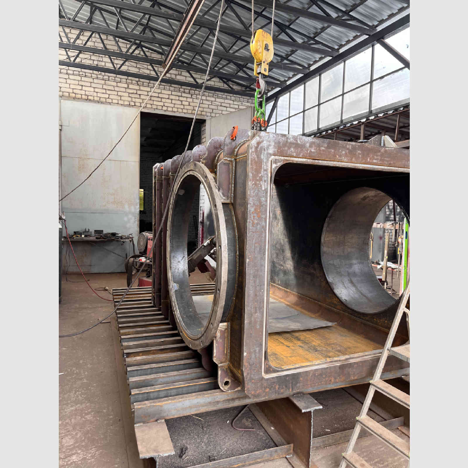 Изготовить и поставить камеру охлаждения для вакуумной печи